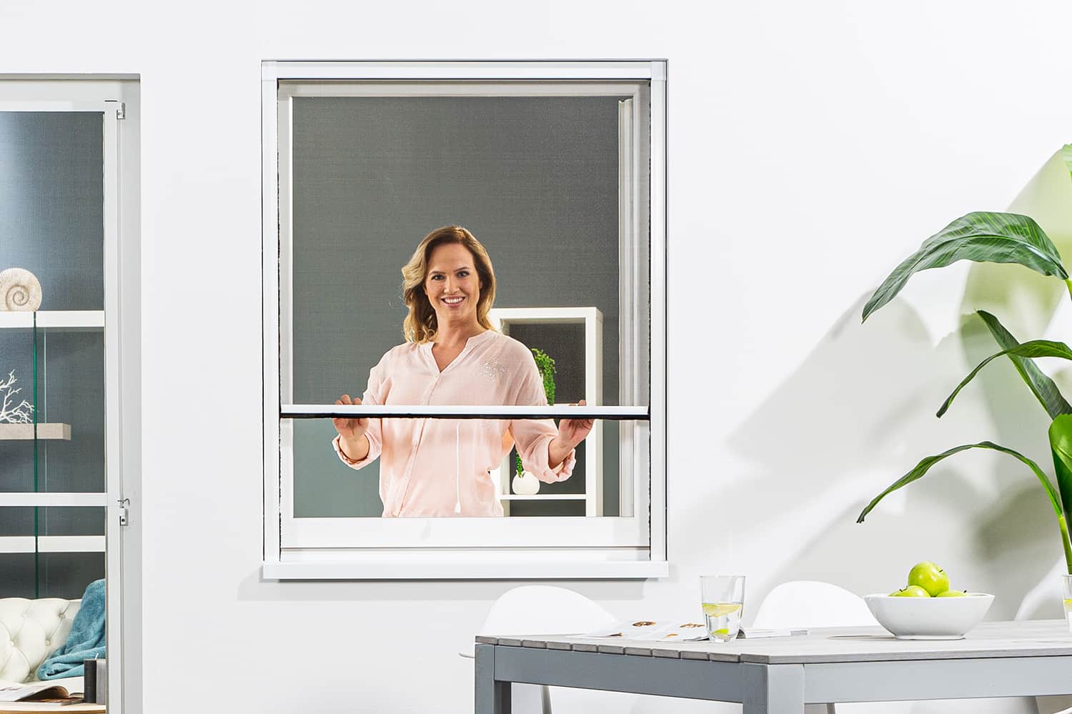 Insektenschutzrollo Fenster "SMART", Zuschnitt - Alurahmen